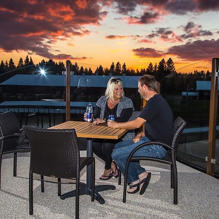 Elkhorn Resort, Spa, And Conference Centre Wasagaming Экстерьер фото